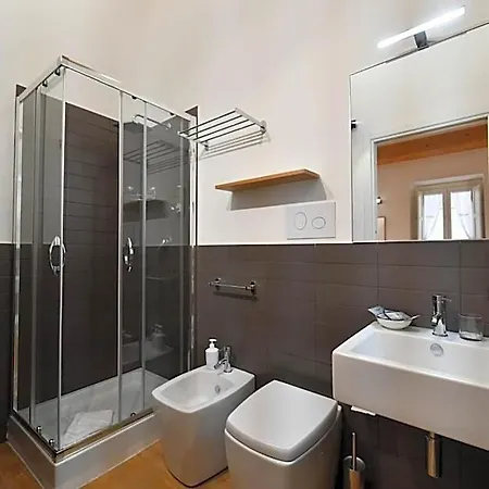 Ballarooms Centro לינה וארוחת בוקר פלרמו