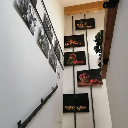 Alojamento de Acomodação e Pequeno-almoço Ballarooms Centro 2*