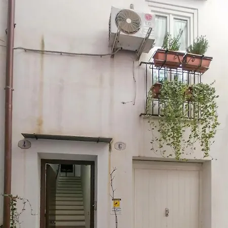 Ballarooms Centro Bed & Breakfast 4*