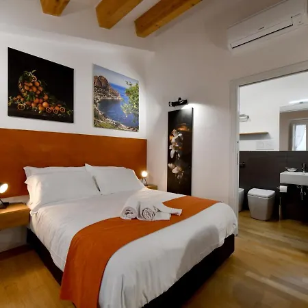 Oda ve Kahvaltı Ballarooms Centro Palermo
